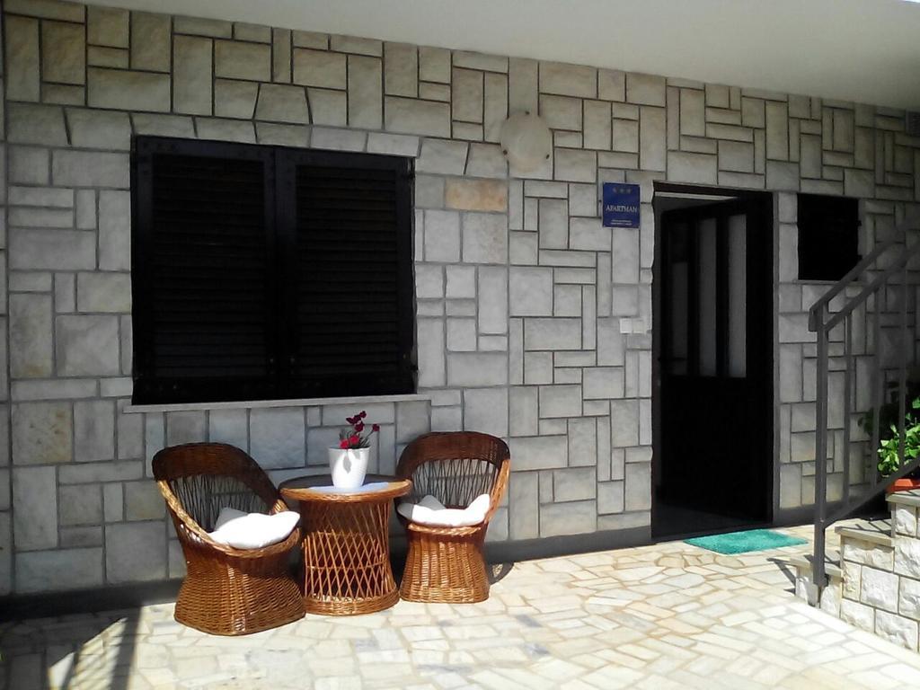 Apartment Poropat بوريتش الغرفة الصورة