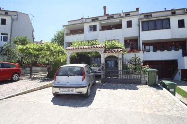 Apartment Poropat بوريتش الغرفة الصورة